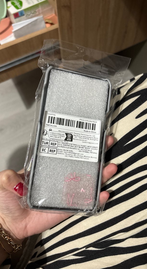 Gri Payetli Street Wear Telefon Kılıfı 13 pro Max - Görsel 3