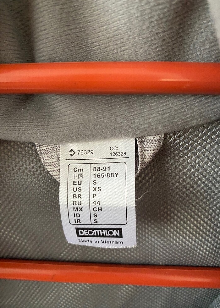 Decathlon yağmurluk - Görsel 4