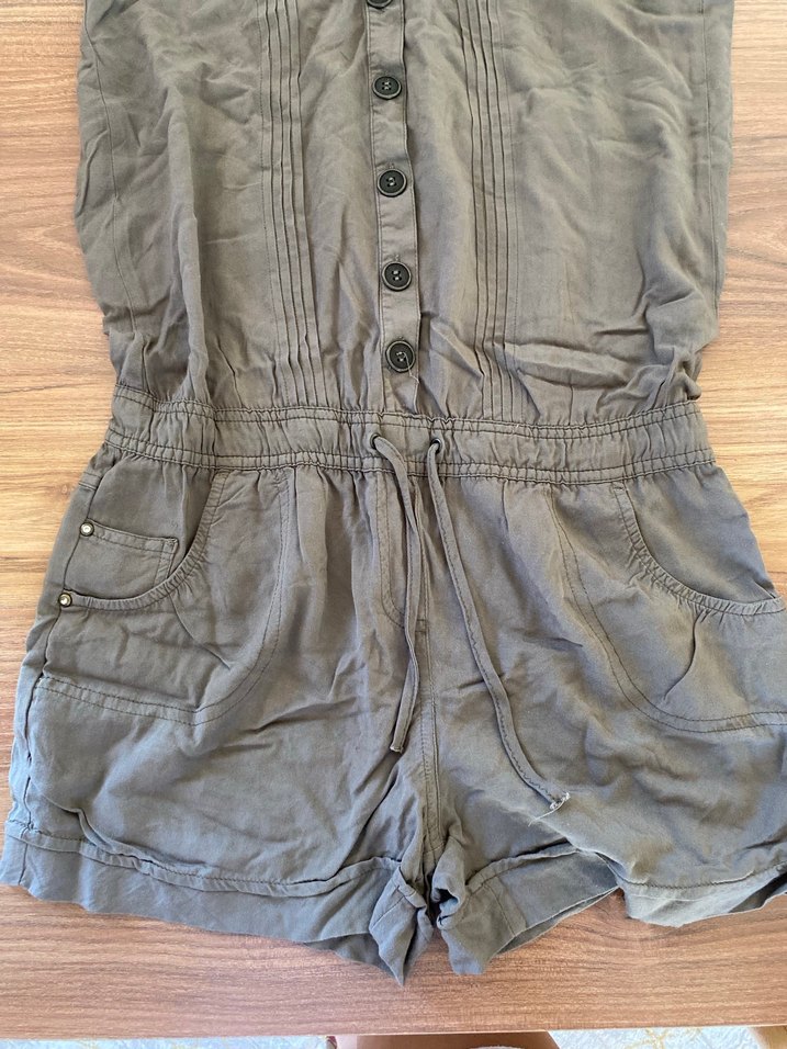 Haki yeşili Düğmeli Straplez Tulum - Görsel 2