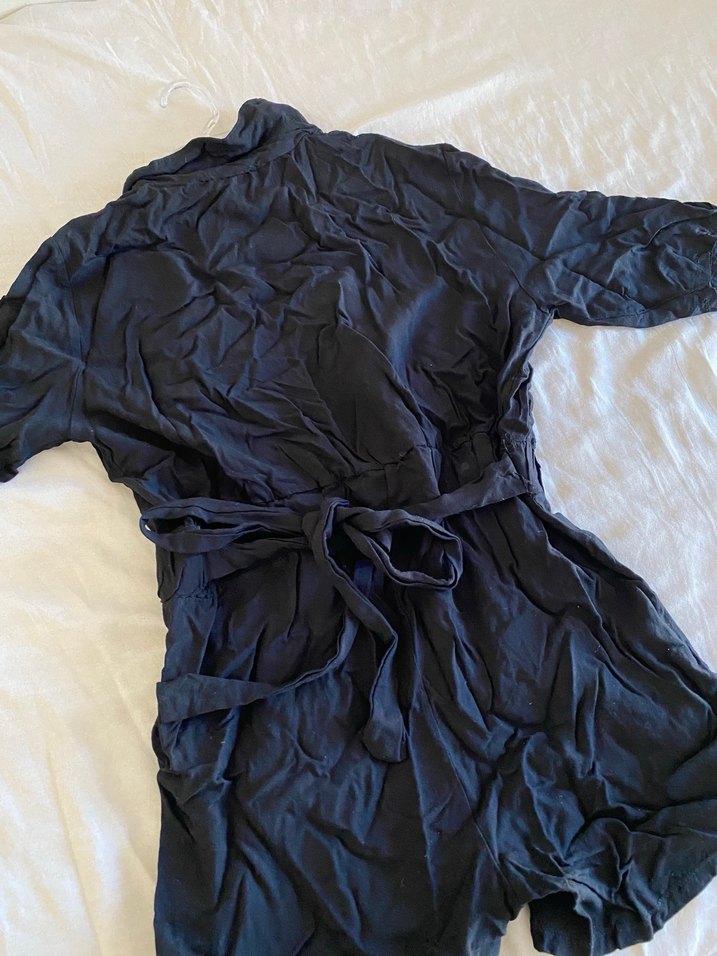 Düğmeli Siyah Kısa Kollu Kadın Tulum - Görsel 4