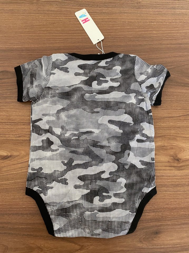 Kamuflaj desenli kısa Kollu body zıbın - Görsel 3