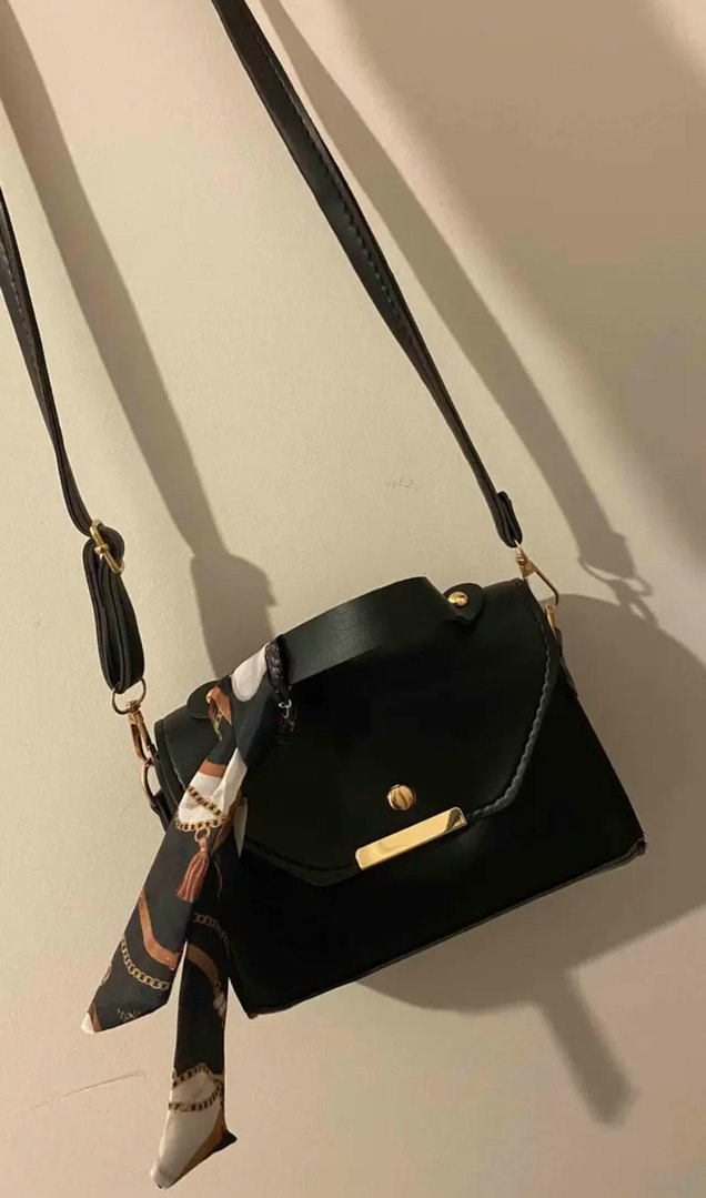 Siyah Minimalist Deri Kadın Çanta - Görsel 3