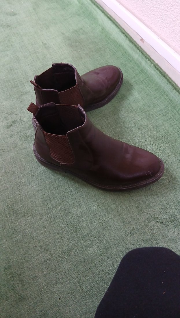 Kahverengi Deri erkek bot - Görsel 2