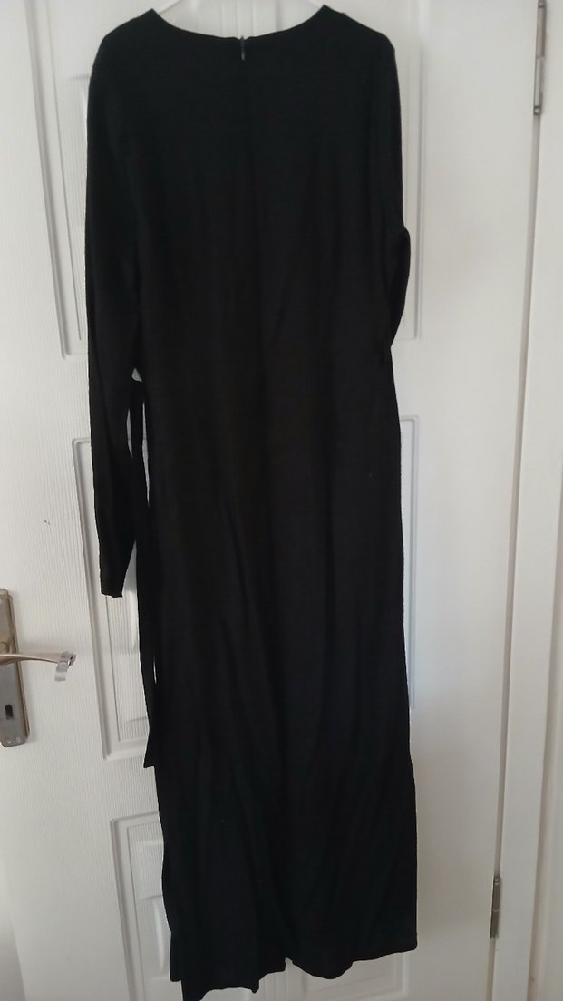 Uzun Kollu Siyah Gotik Uzun Elbise - Görsel 3