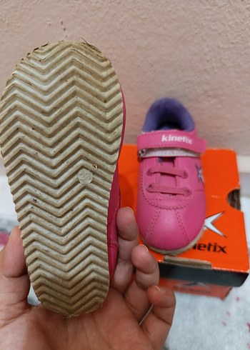 Kinetix Kız Çocuk Pembe Cırt Cırtlı Spor Ayakkabı