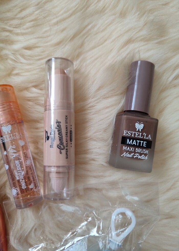 Makyaj malzemesi seti  - Görsel 2