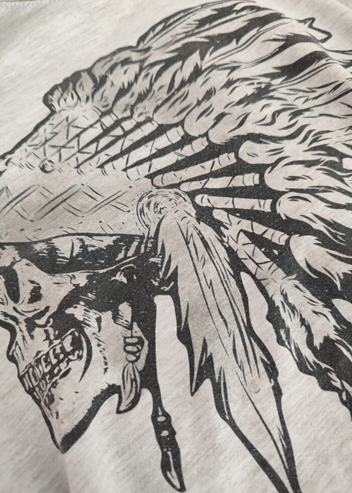 Tshirt kızılderili ucugiyim . Açıklamayı okuyunuz  - Görsel 3