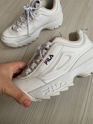 Fila Unisex Sadece 3 Kez Giyildi Amerikadan Orijinal FİLA Ayakkabı 43