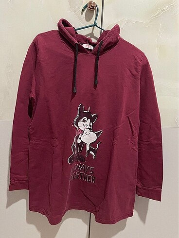 Kapüşonlu sweat
