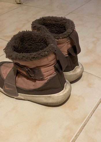 Orijinal Nike Kız Çocuk Gri-Pembe Tokalı Bot - Görsel 3