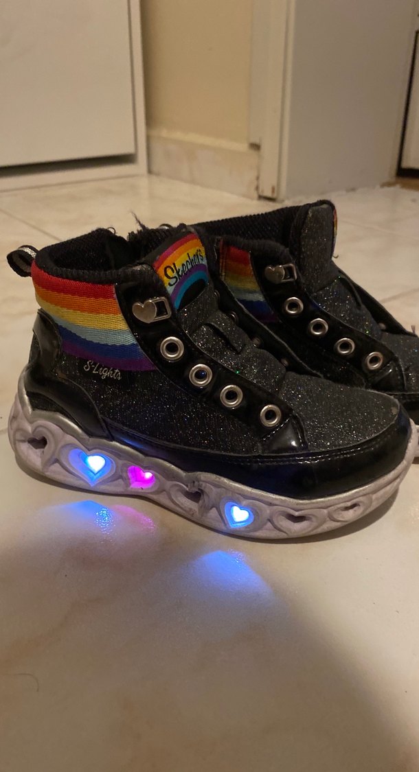 Skechers Renkli Işıklı Kız Çocuk Spor Ayakkabı - Görsel 2