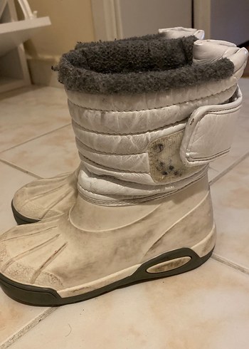 Igor Kız Çocuk Beyaz Kürklü Kauçuk Bot - Görsel 3