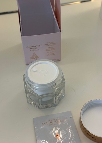 Sephora Charlotte Tilbury Kadın Nemlendirici Krem