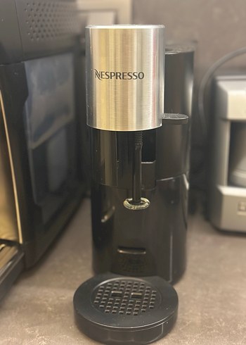Nespresso Siyah NESPRESSO Kahve Makinesi