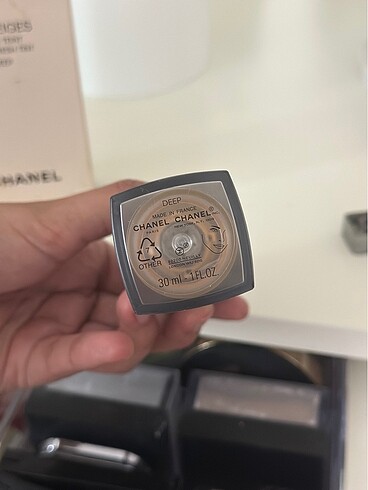  Beden Chanel fondöten