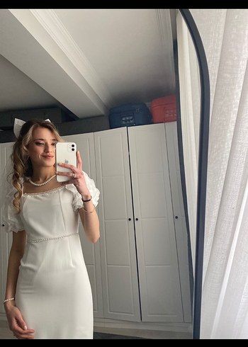 Beyaz Mini Düğün Elbisesi