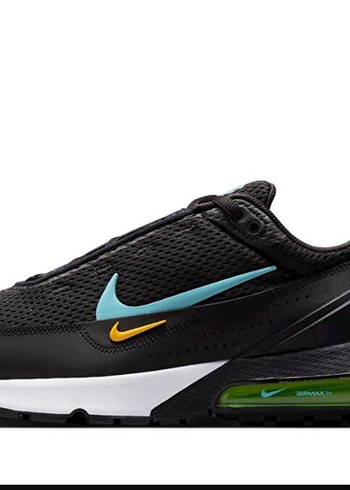 Nike Nike Siyah Erkek Koşu ve Antrenman Ayakkabısı