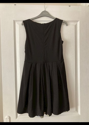 Siyah Çiçek Desenli U Yaka Mini Elbise - Görsel 4