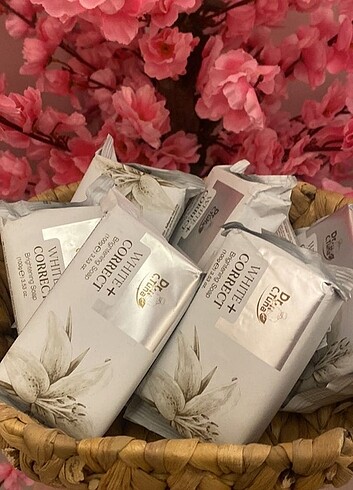 Farmasi aydınlatıcı sabun 