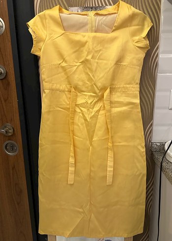 Sarı Midi Kemerli Kadın Elbise - Görsel 2