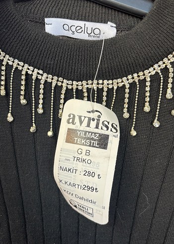 Diğer Zincir Detaylı Siyah Kadın Triko Kazak