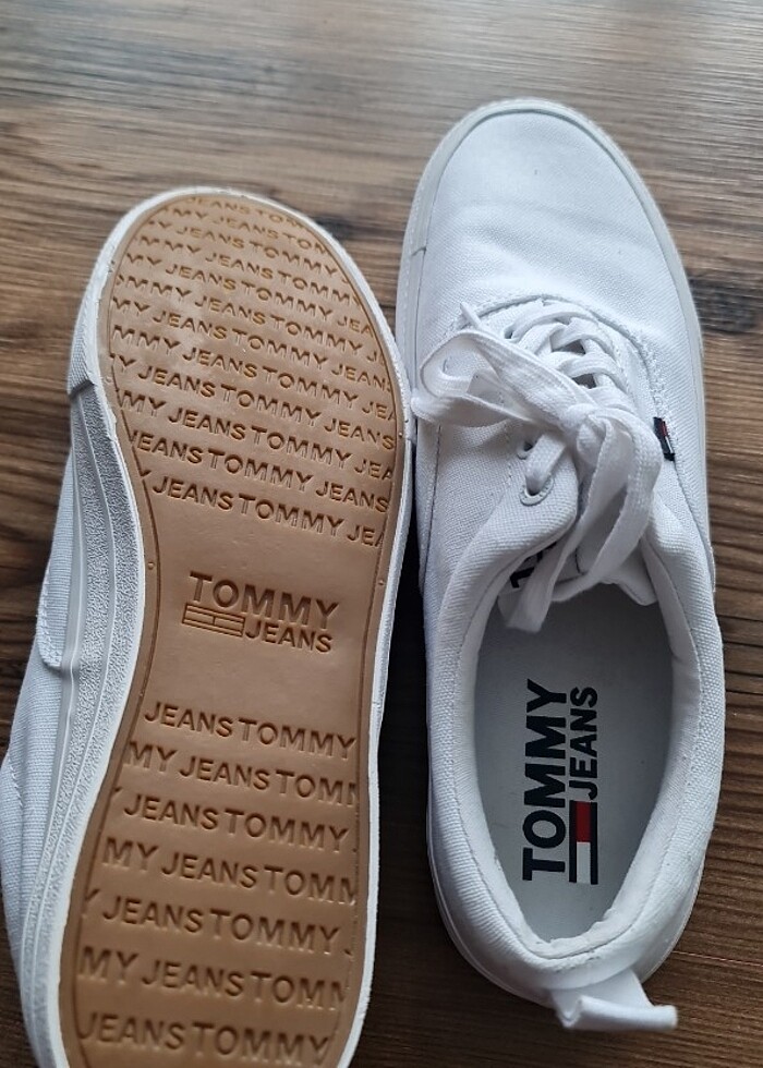 Tommy hilfiger  - Görsel 2