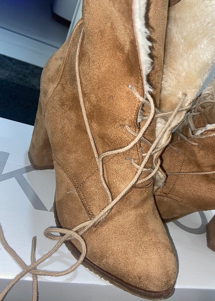 Dışı süet içi tüylü Bot - Görsel 3