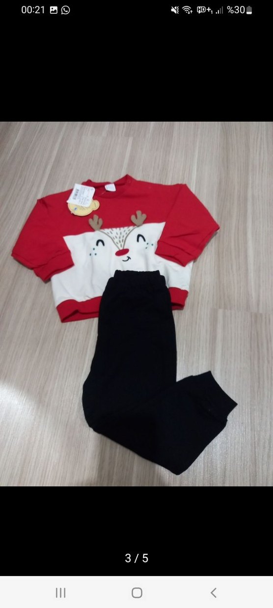 LCW Baby Erkek Kırmızı Nakışlı Sweatshirt ve Pantolon Seti - Görsel 2
