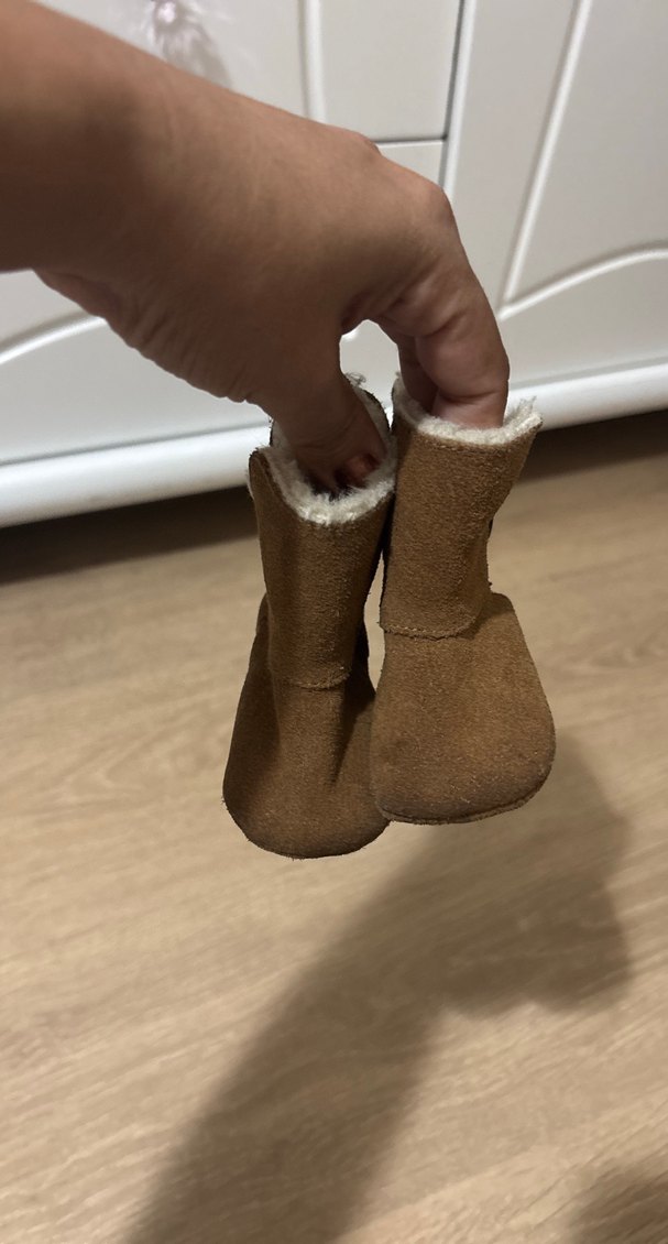 Düğmeli Kahverengi Süet  Patik - Görsel 2