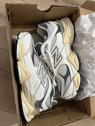 37,5 Beden New Balance 9060