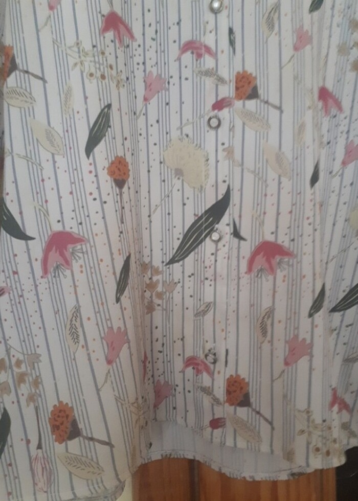 Gömlek  - Görsel 2