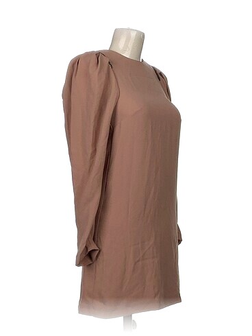 H&M H&M Kısa Elbise %70 İndirimli.