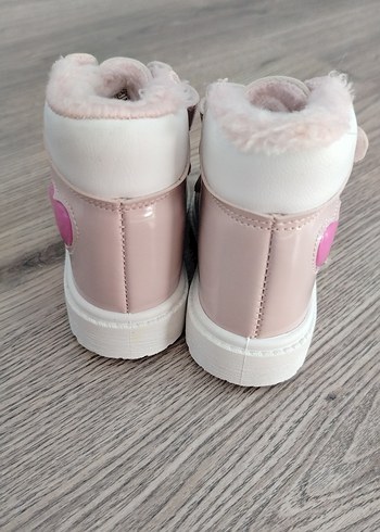 Pembe Kürklü Kız Çocuk Botu - Görsel 4