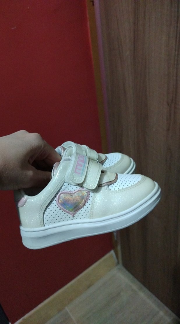 Kız Çocuk Beyaz Cırt Cırtlı Spor Ayakkabı - Görsel 3