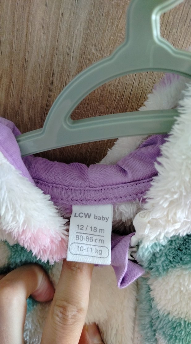 Kız Çocuk Peluş Kapüşonlu Çiçek Desenli Ceket - Görsel 3