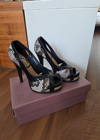Yeni, Yılan Desenli, Platform Topuklu Kadın Ayakkabı - Görsel 2