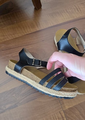 Polaris Siyah Sandalet - Görsel 3