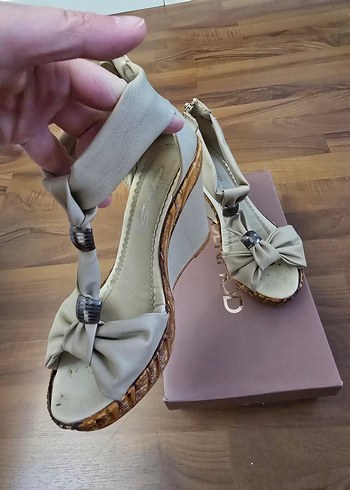 Bej Kadın Dolgu Topuklu Ayakkabı - Görsel 2