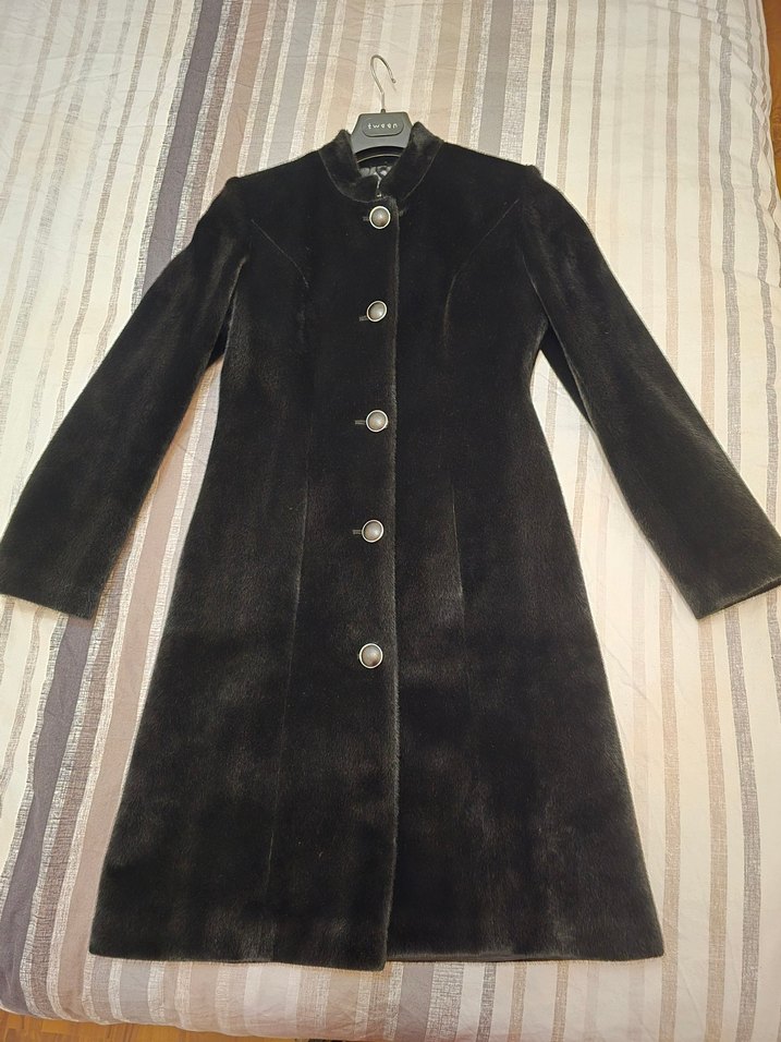 Siyah Uzun Tay tüyü Kadın Kaban - Görsel 5