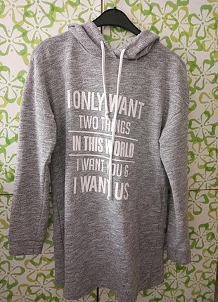 Kapşonlu sweatshirtler