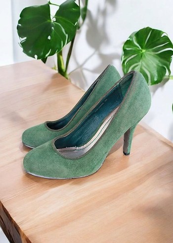 Vintage Yeşil Süet Stiletto Topuklu Kadın Ayakkabı