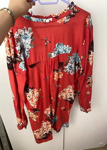 LC Waikiki Uzun Kollu, Çiçek Desenli Tunik