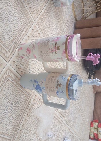  Beden beyaz Renk stanley orjinal cicek desenli 1200 litre termos