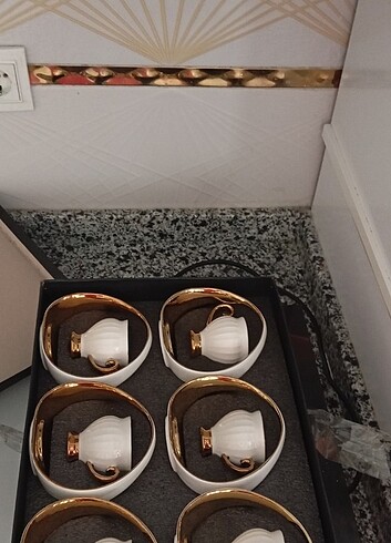 Beden beyaz Renk Çemberli Kahve fincanı