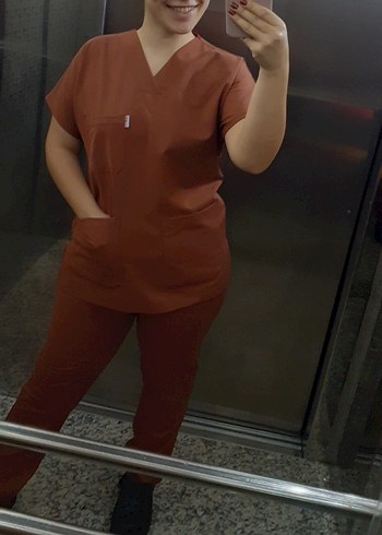 V Yaka Kısa Kollu Kadın Kahverengi