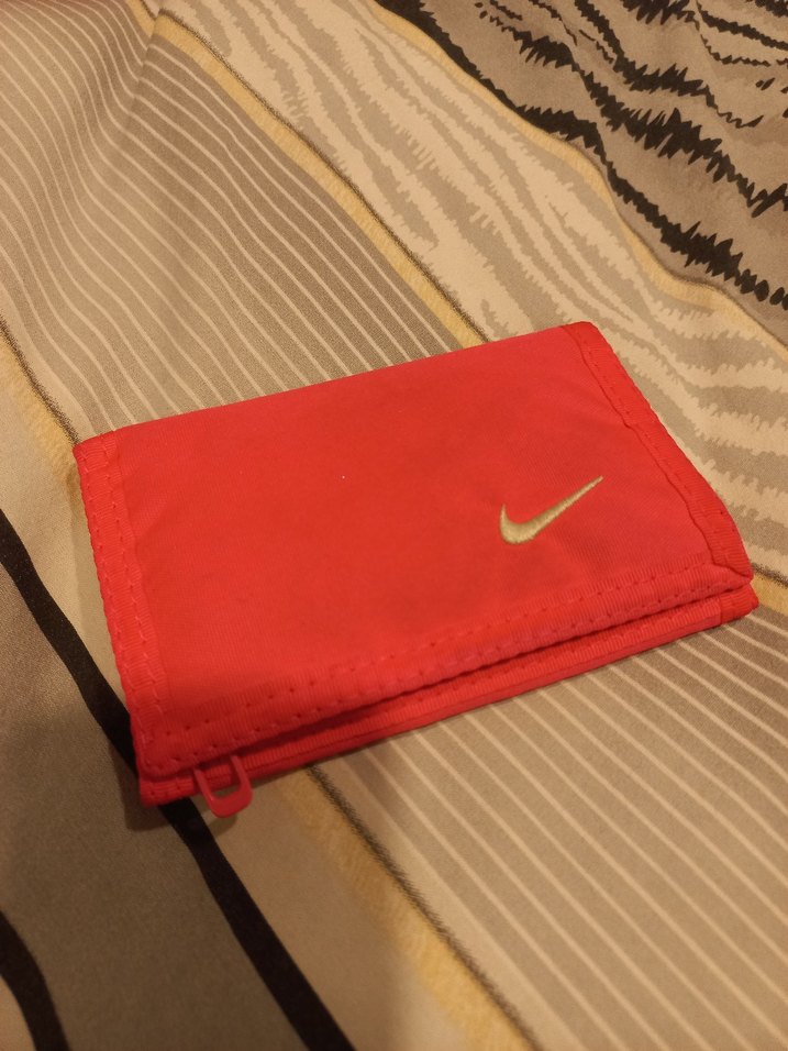 Fosforlu pembe orjinal nike cüzdan - Görsel 2