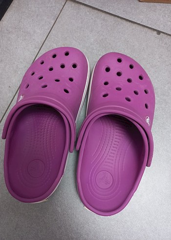 Crocs 36