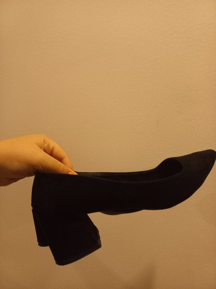 Siyah Minimalist Kadın Topuklu Ayakkabı - Görsel 3