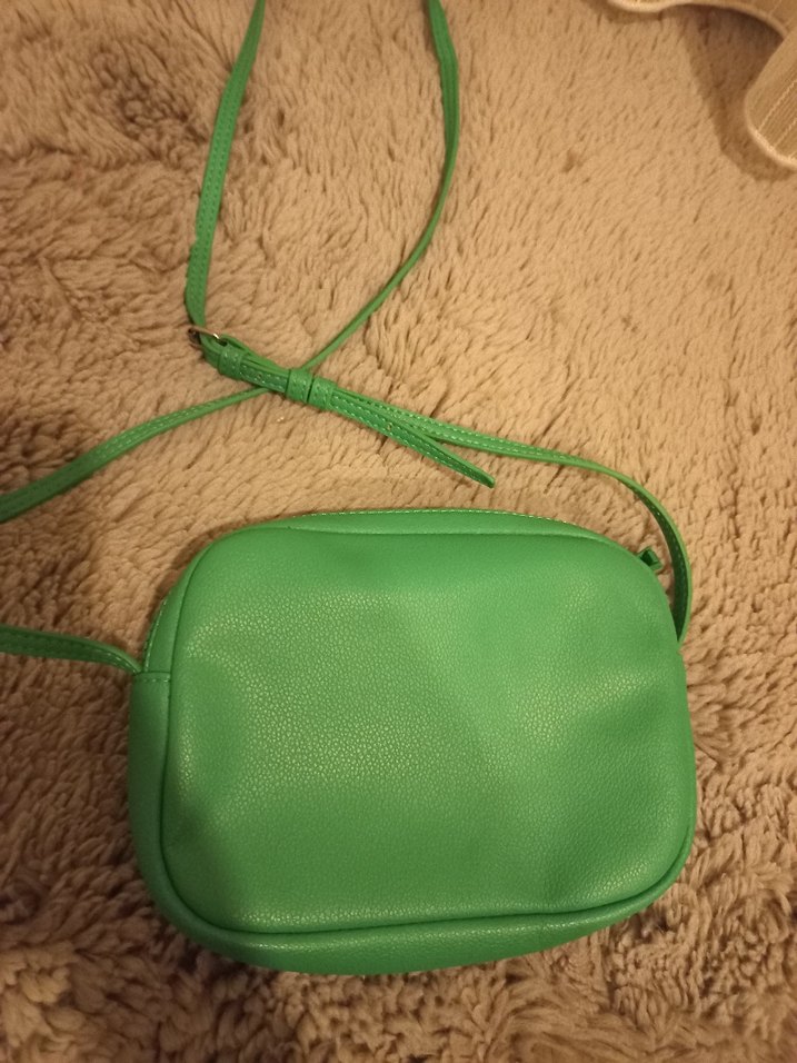 Yeşil Deri Kadın Çapraz Çanta - Görsel 2