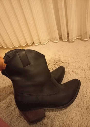 Suni Deri Kadın Bot - Görsel 9